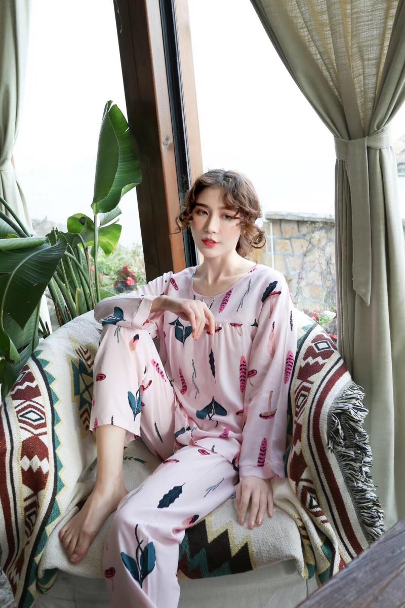 BỘ LANH LỤA SAU SINH LÁ CÂY