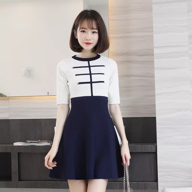 LEN MONTOGHI CỔ TRÒN XƯƠNG CÁ ĐÁ NGỌC