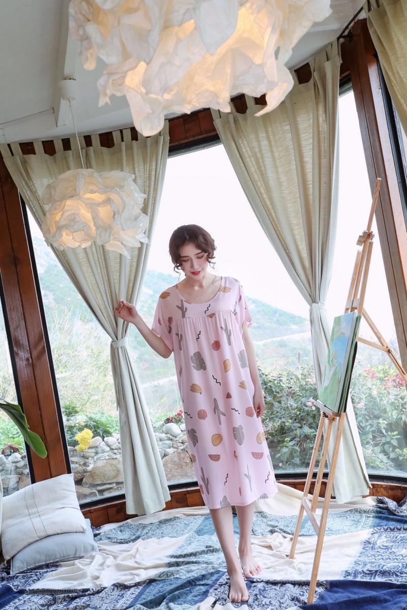 VÁY NGỦ LANH CHO MẸ BẦU FORM RỘNG HOA QUẢ