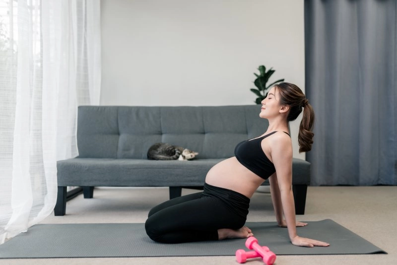 mẹ bầu tập thể dục trong thai kỳ