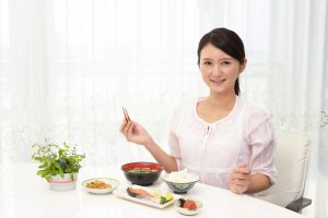 Sau Sinh Bao Lâu Thì Ăn Uống Bình Thường Lại? Mẹ Cần Biết Để Hồi Phục An Toàn