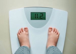 Bé chậm tăng cân có đáng lo không?